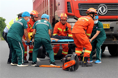 万盛区沛县道路救援